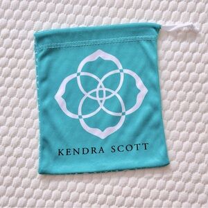 KENDRA SCOTT Silk Jewelry Pouch Drawstring Travel Bag Turquoise Blue & White
